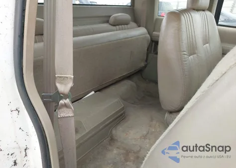 1998 Chevrolet K2500 Fleetside from USA, damaged, VIN 1GCGK29R2WE162374